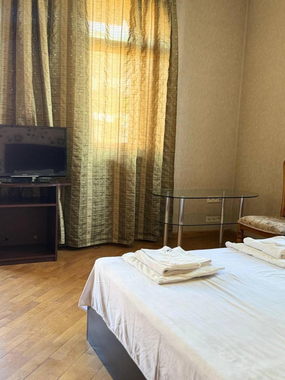 Centre Hotel-Hostel Erivan Dış mekan fotoğraf