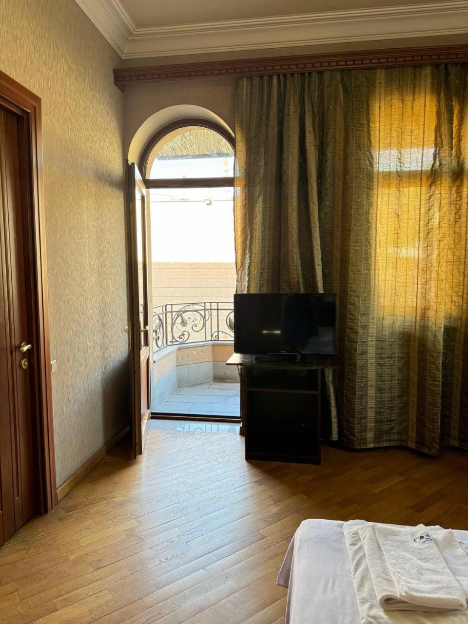 Centre Hotel-Hostel Erivan Dış mekan fotoğraf