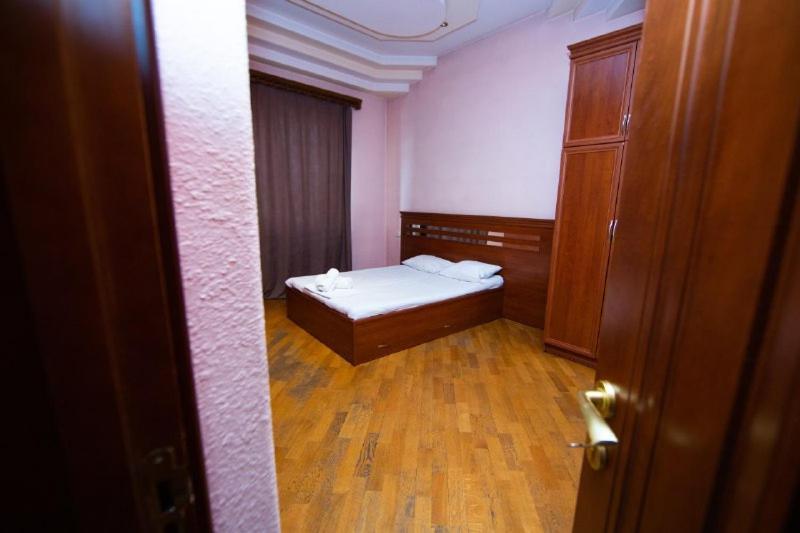 Centre Hotel-Hostel Erivan Dış mekan fotoğraf